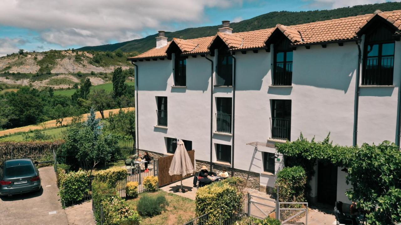 Casas Pirineos Sabinanigo Exterior foto